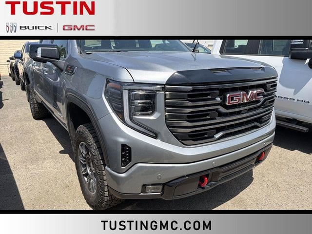 2025 GMC Sierra 4WD Crew Cab Short Box AT4's photo