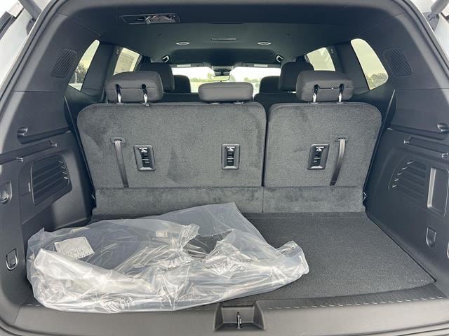 2026 GMC Acadia Elevation - Photo 28