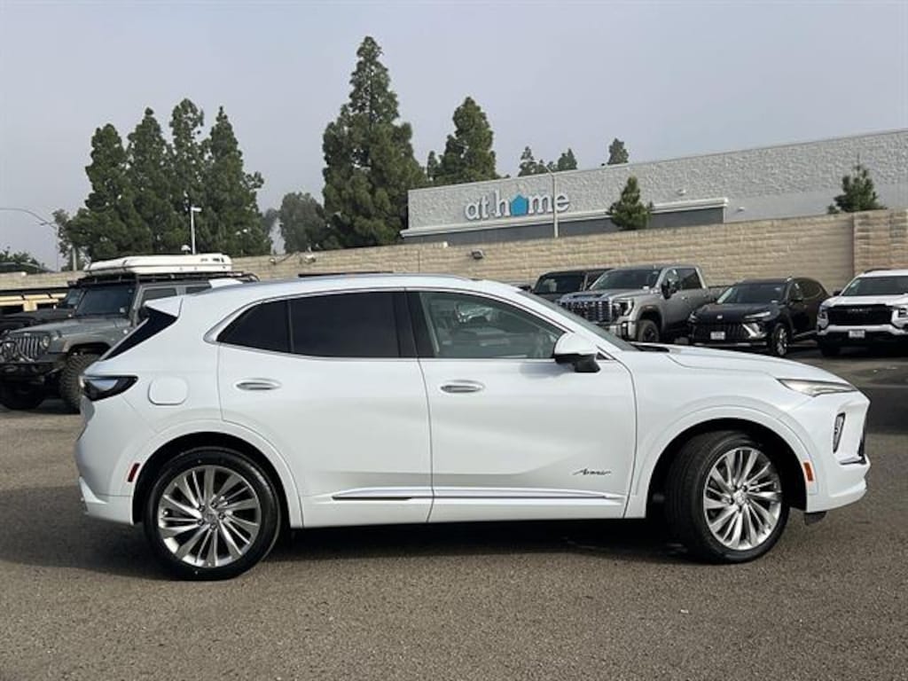 New 2026 Buick Envision Avenir SUV