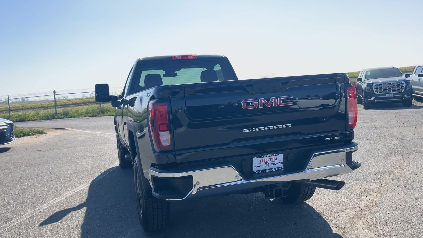 2026 GMC Sierra 3500HD SLE - Photo 32