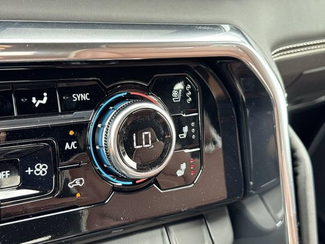 2026 GMC Sierra 1500 Denali Ultimate - Photo 17
