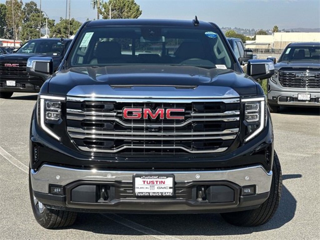 New 2026 GMC Sierra 1500 SLT Truck