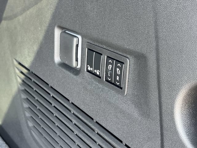 2026 GMC Yukon XL Denali - Photo 29
