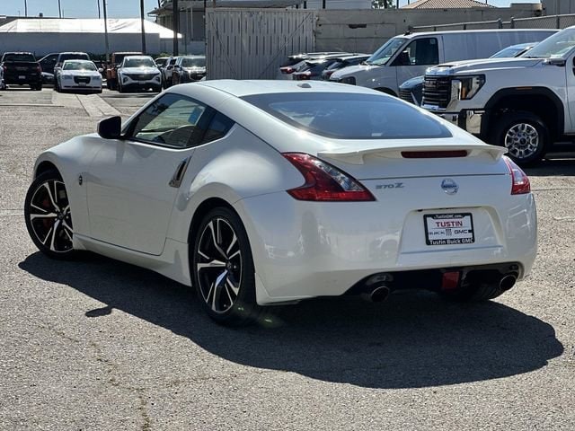 2019 Nissan 370Z Sport Touring photo 5