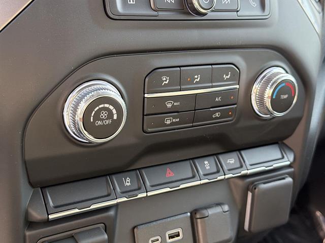 2026 GMC Sierra 2500HD Pro - Photo 11