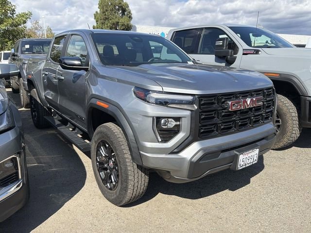 2023 GMC Canyon 2WD Elevation Crew Cab Short Box's photo