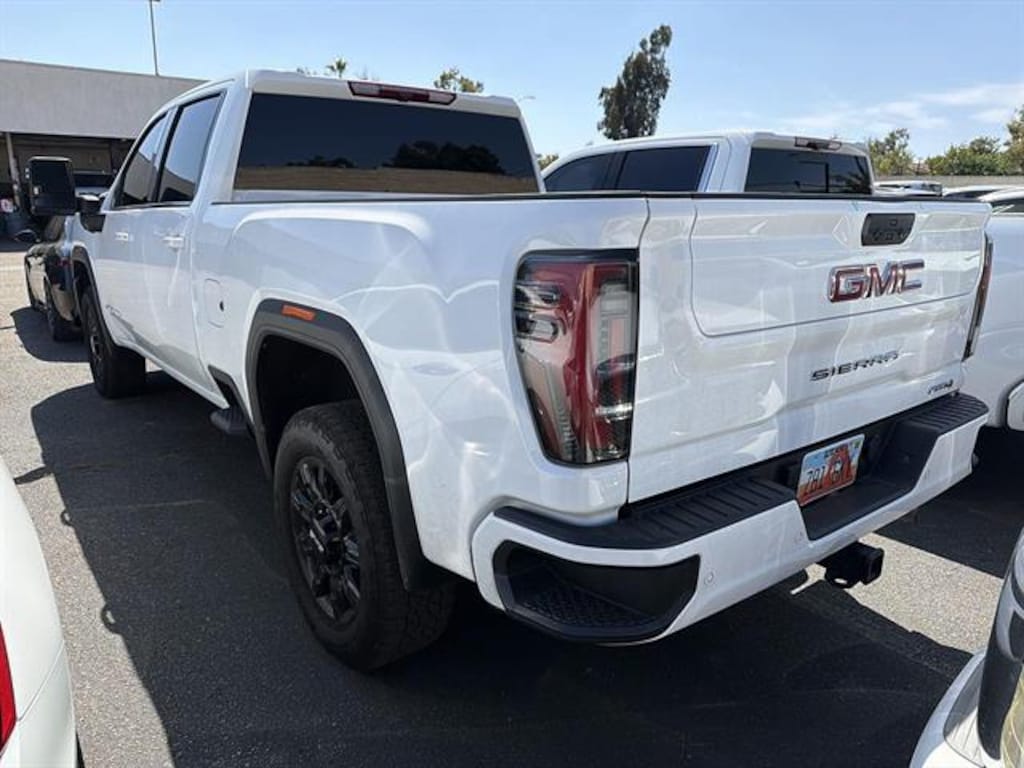 Used 2025 GMC Sierra 2500 HD AT4 Truck
