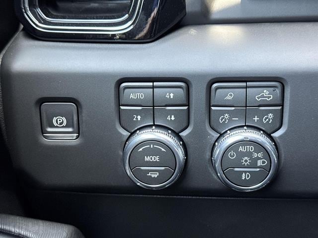 2026 GMC Sierra 1500 AT4X - Photo 16