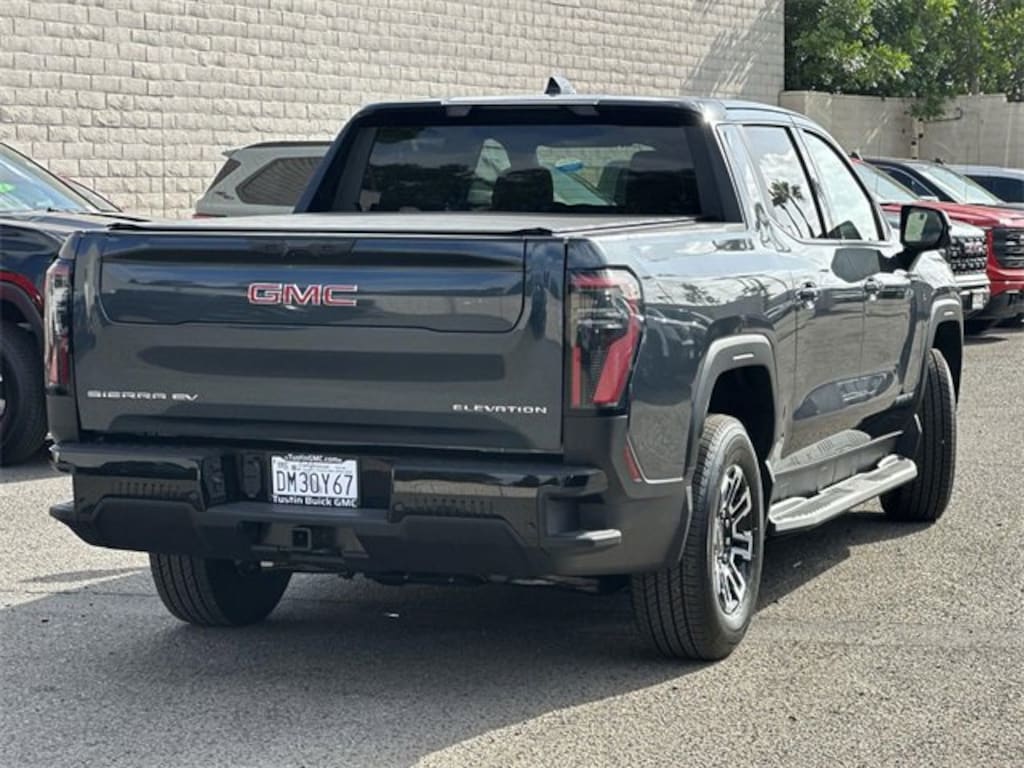 Used 2026 GMC Sierra EV Elevation w/3SB Truck