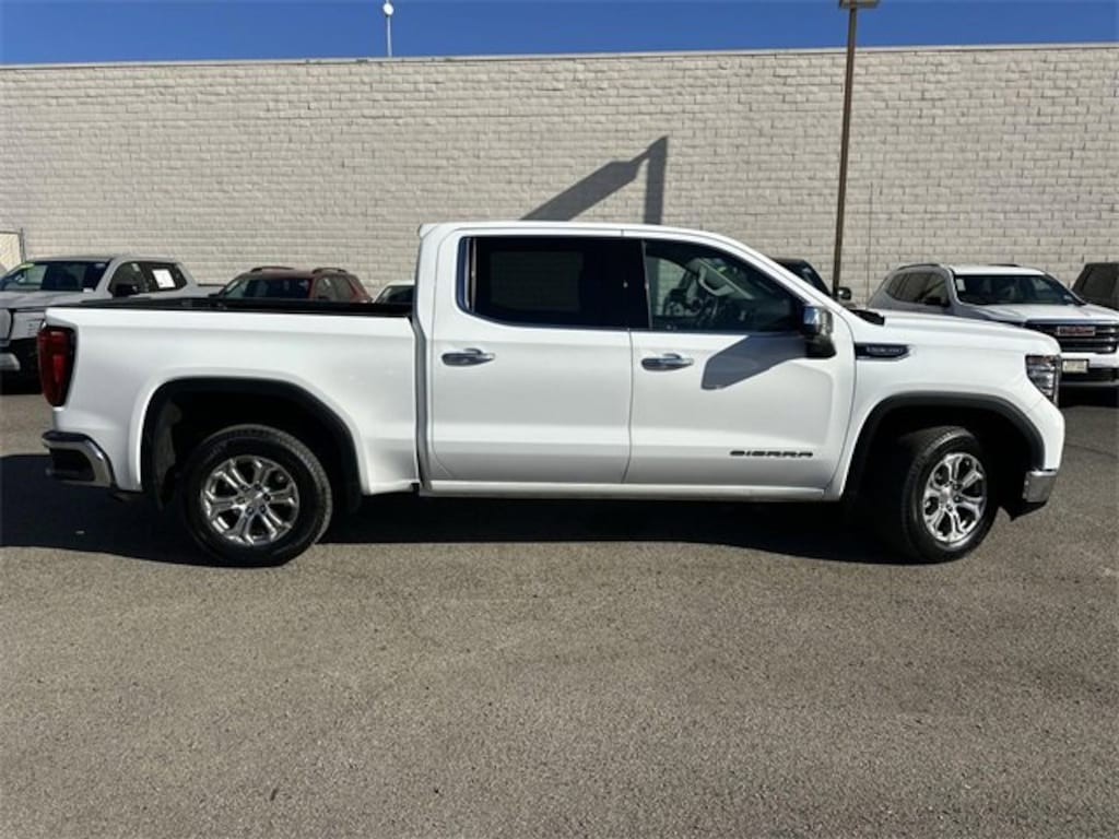 Used 2024 GMC Sierra 1500 SLT Truck