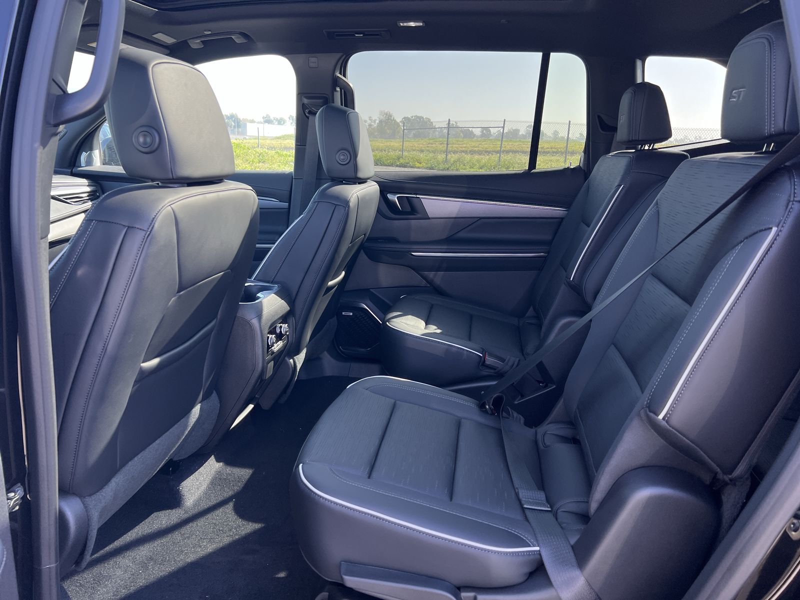 2026 Buick Enclave Sport Touring - Photo 36