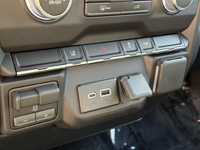 2026 GMC Sierra 2500HD Pro - Photo 16