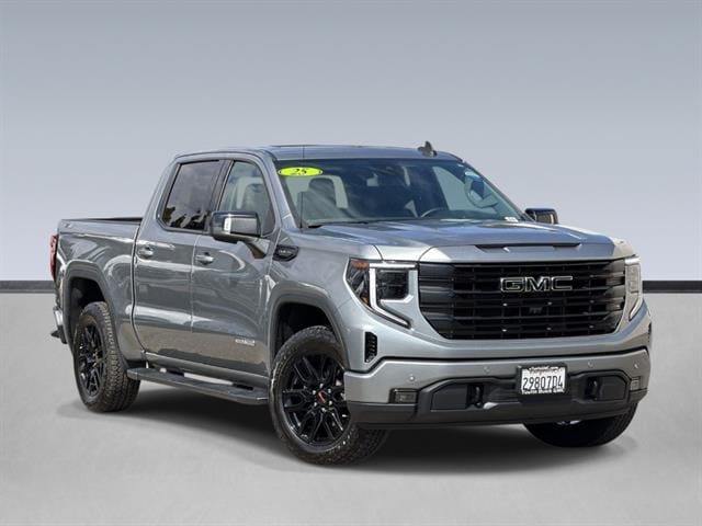 2025 GMC Sierra 4WD Crew Cab Short Box Elevation's photo