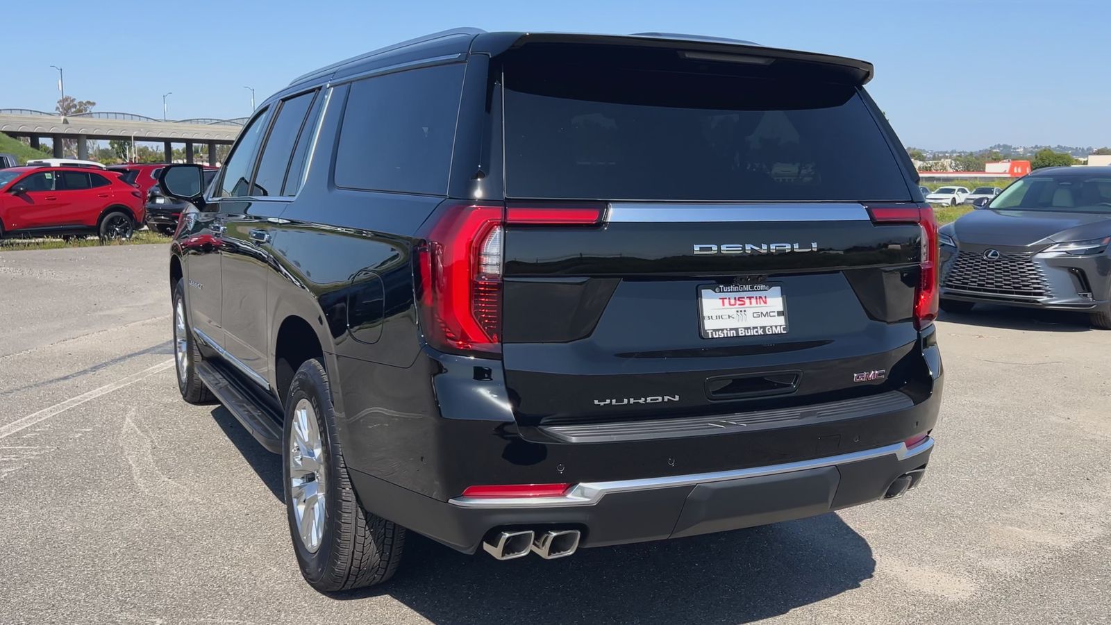 2026 GMC Yukon XL Denali - Photo 43