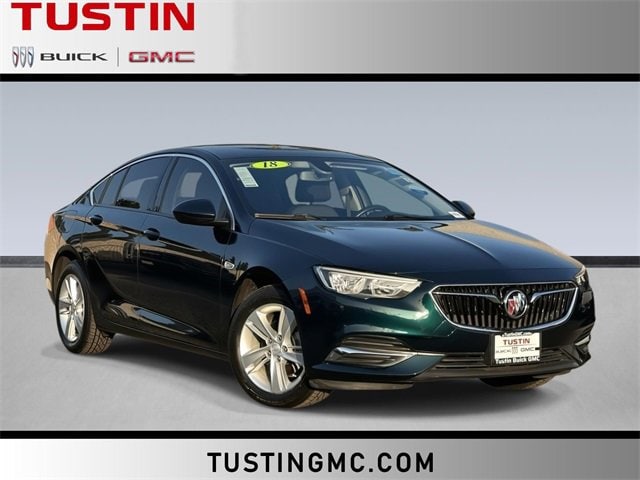 2018 Buick Regal Sportback Preferred's photo