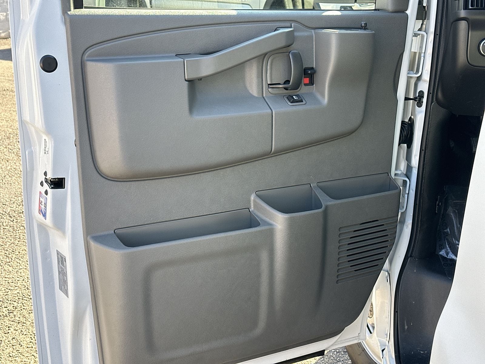 2026 GMC Savana Cargo Work Van - Photo 50
