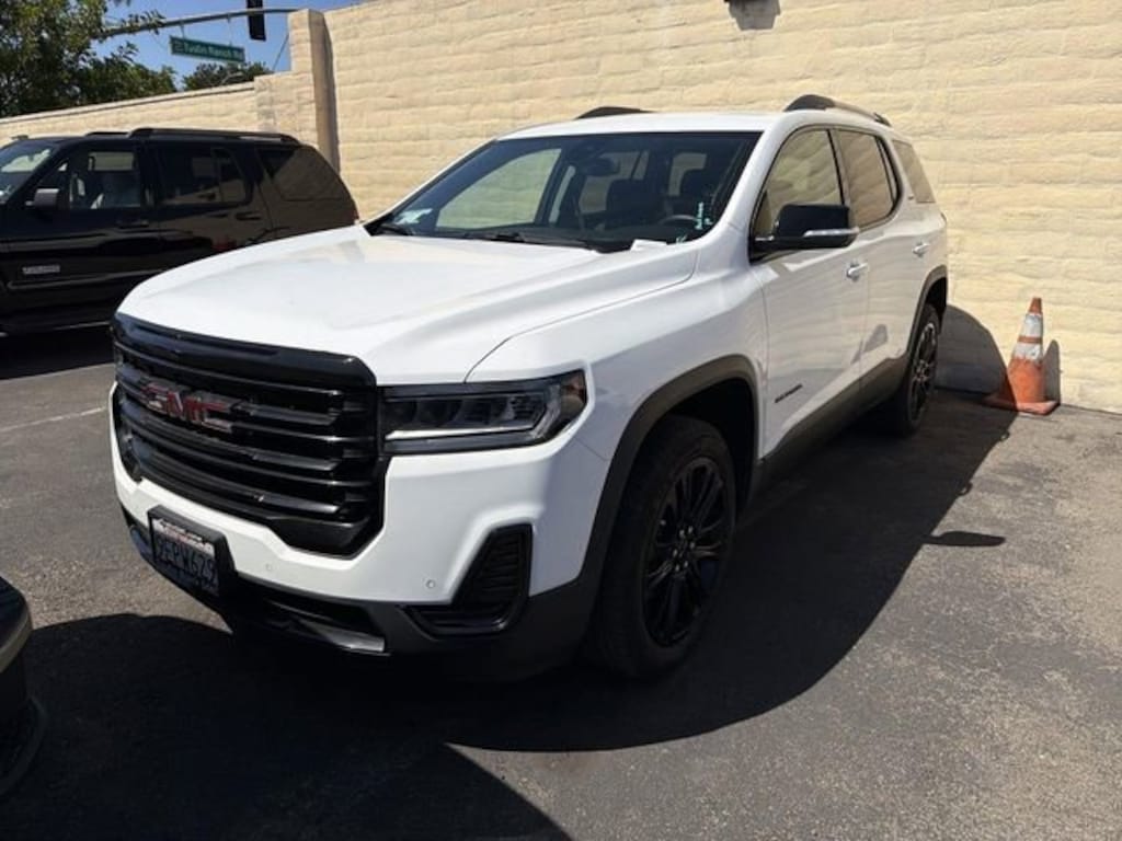 Used 2023 GMC Acadia SLE SUV