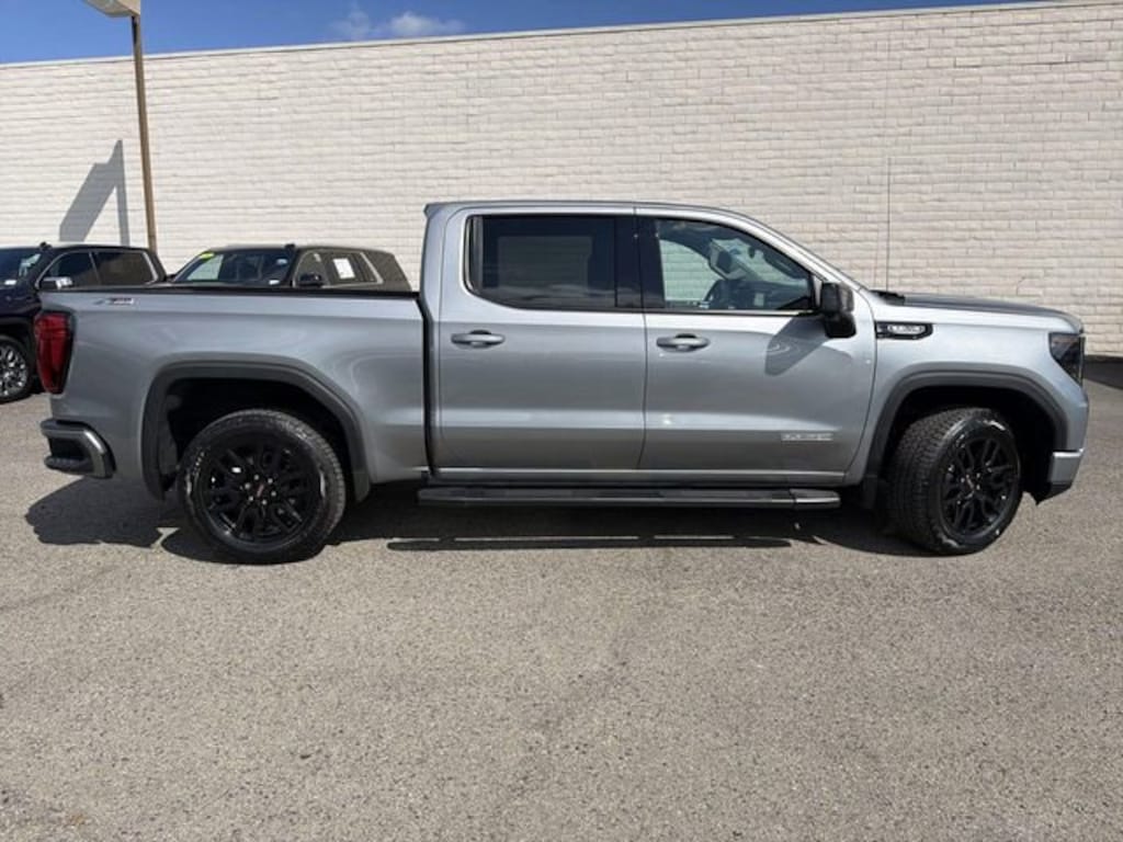 Used 2025 GMC Sierra 1500 Elevation w/3SB Truck