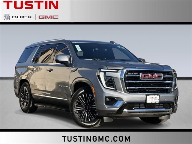 2025 GMC Yukon Elevation's photo
