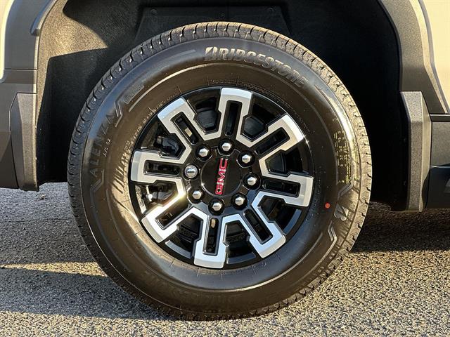 2026 GMC Sierra EV Elevation - Photo 28