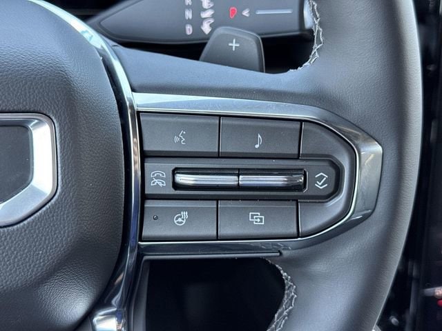2026 GMC Yukon XL Denali - Photo 10