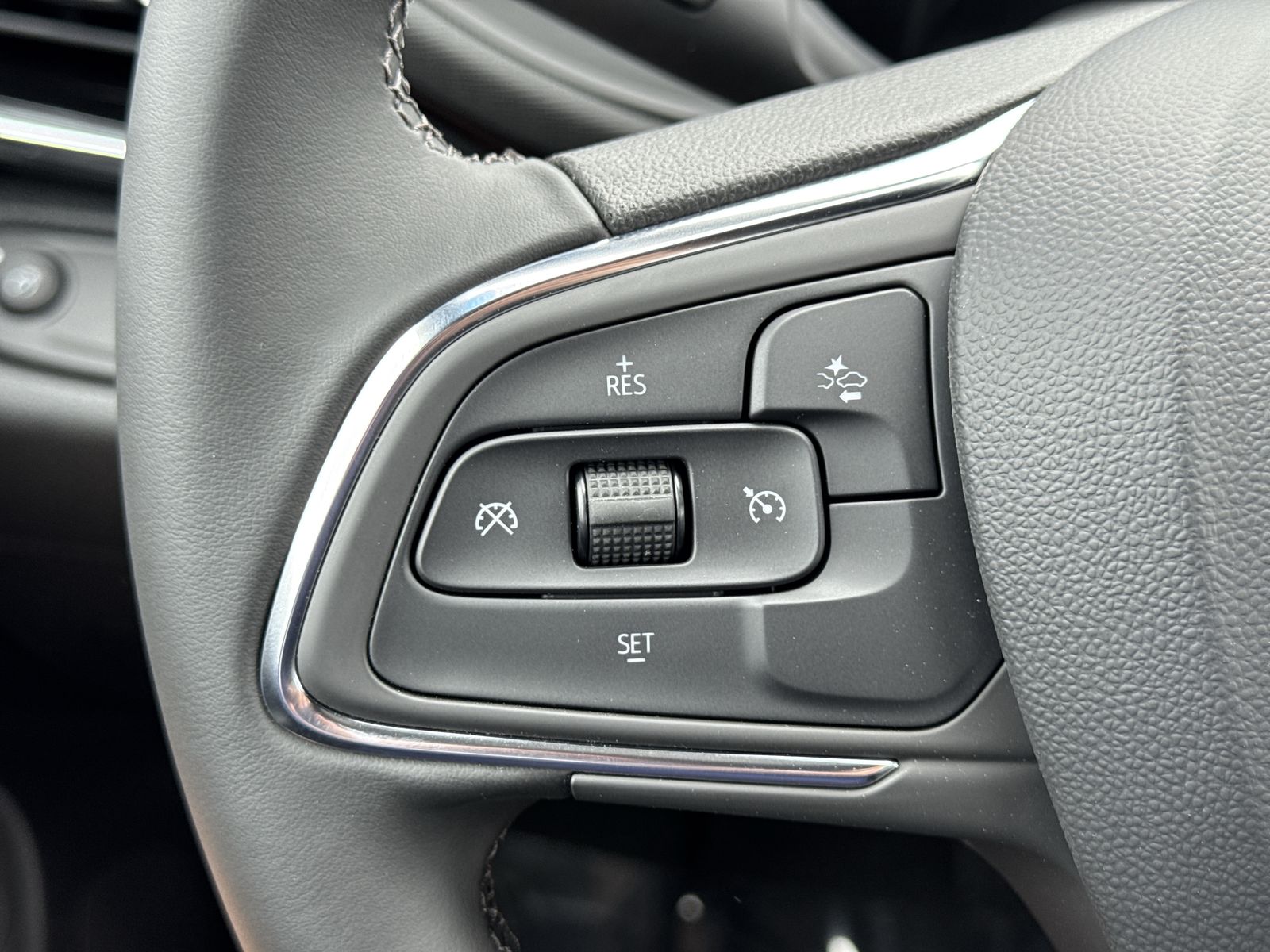 2026 Buick Envista Sport Touring - Photo 48