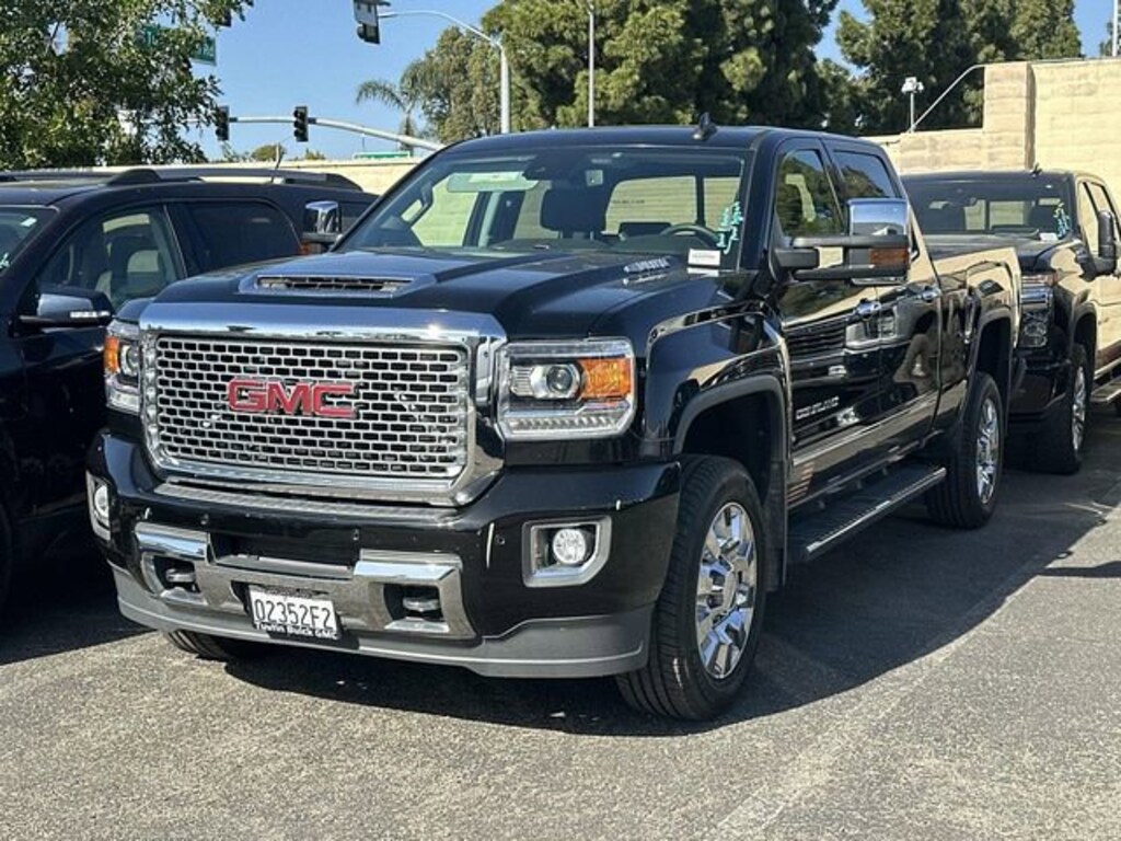 Used 2017 GMC Sierra 2500HD Denali Truck