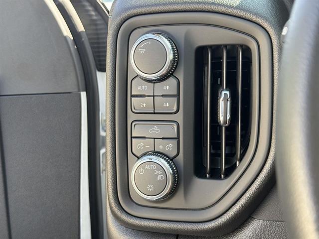 2026 GMC Sierra 3500 Chassis Cab Pro - Photo 15