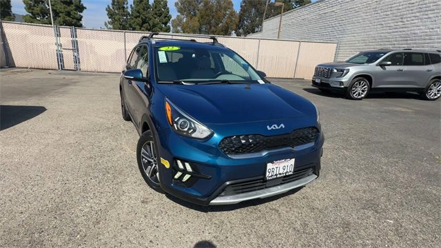 Used 2022 Kia Niro EX with VIN KNDCD3LD9N5547697 for sale in Tustin, CA