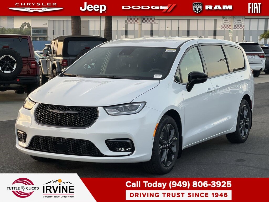 New 2026 Chrysler Pacifica Select Van Passenger Van