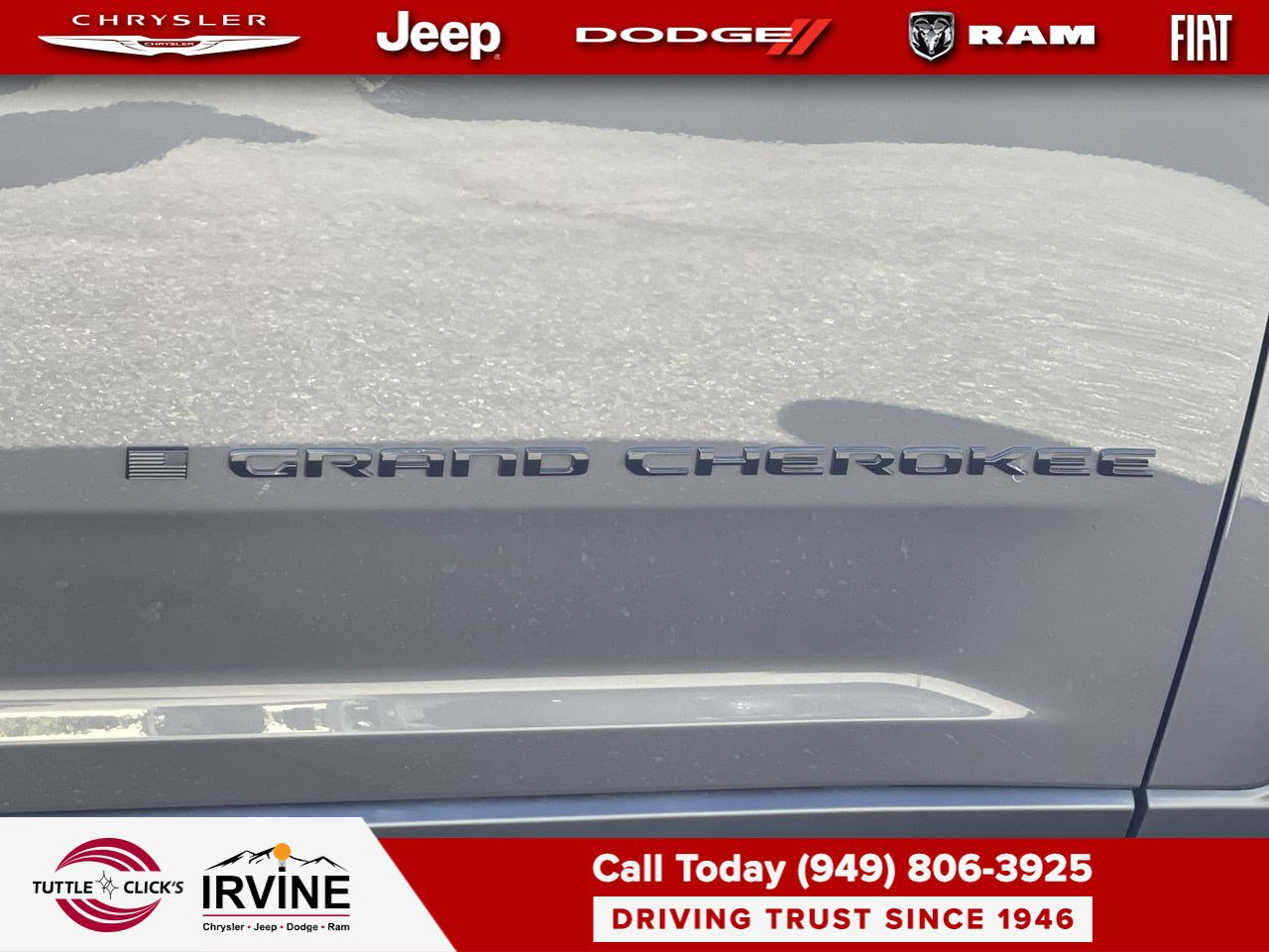 2026 Jeep Grand Cherokee Laredo Altitude photo 3