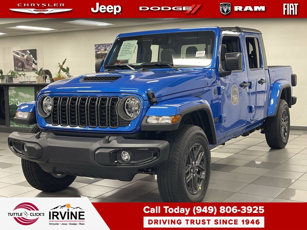 New 2025 Jeep Gladiator Sport S Truck Crew Cab