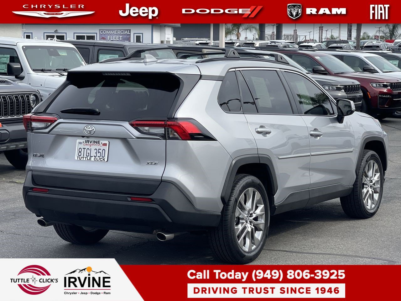 2020 Toyota RAV4 XLE Premium photo 5