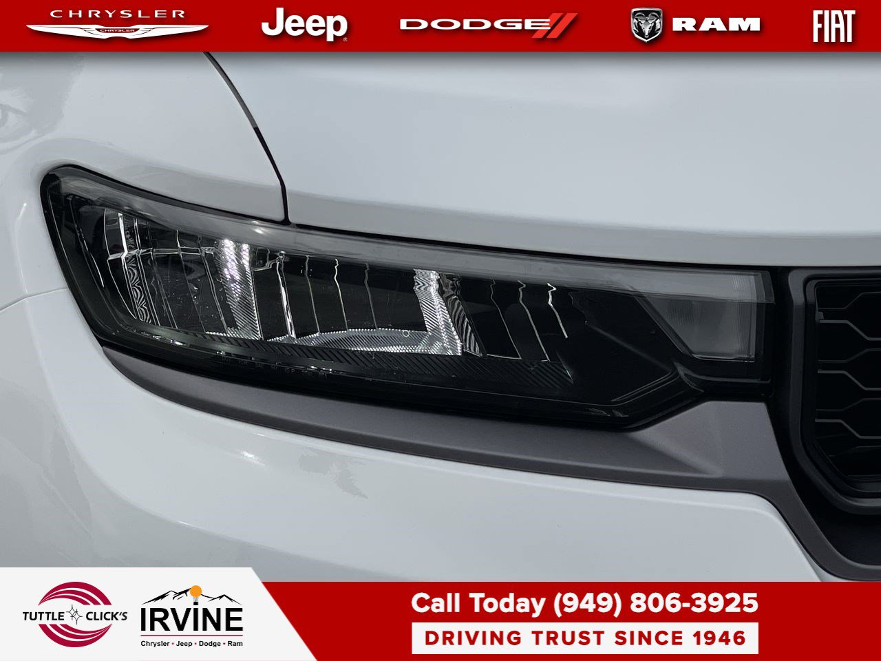 2026 Jeep Grand Cherokee Laredo Altitude photo 6