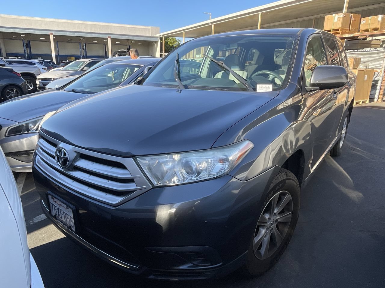 Used 2013 Toyota Highlander 4DR FWD I4 LE SUV