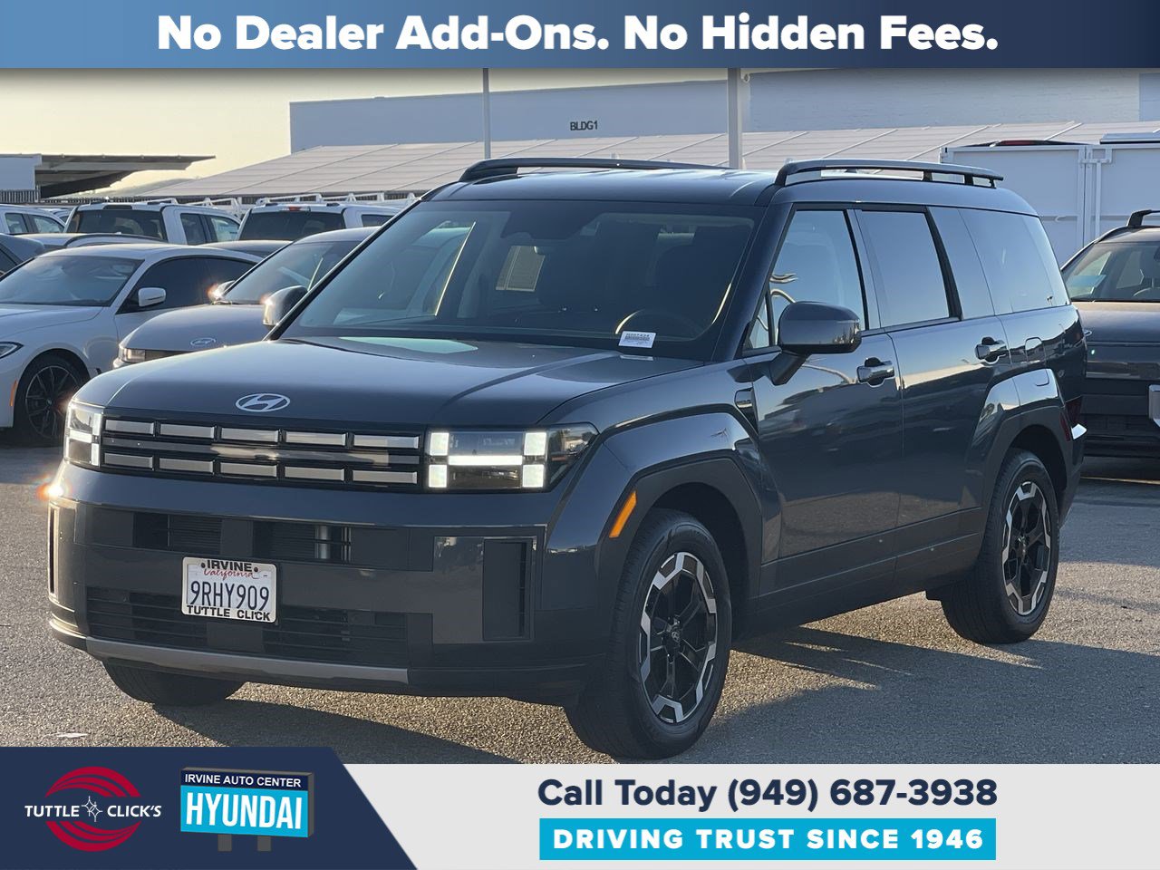 2025 Hyundai Santa Fe SEL photo 2