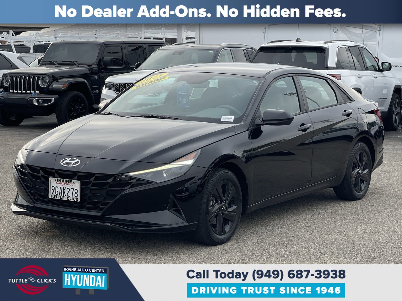 2023 Hyundai Elantra SEL photo 2