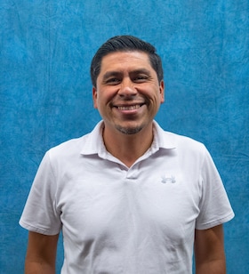 Staff member Alan Medina from ID_c9b5c1