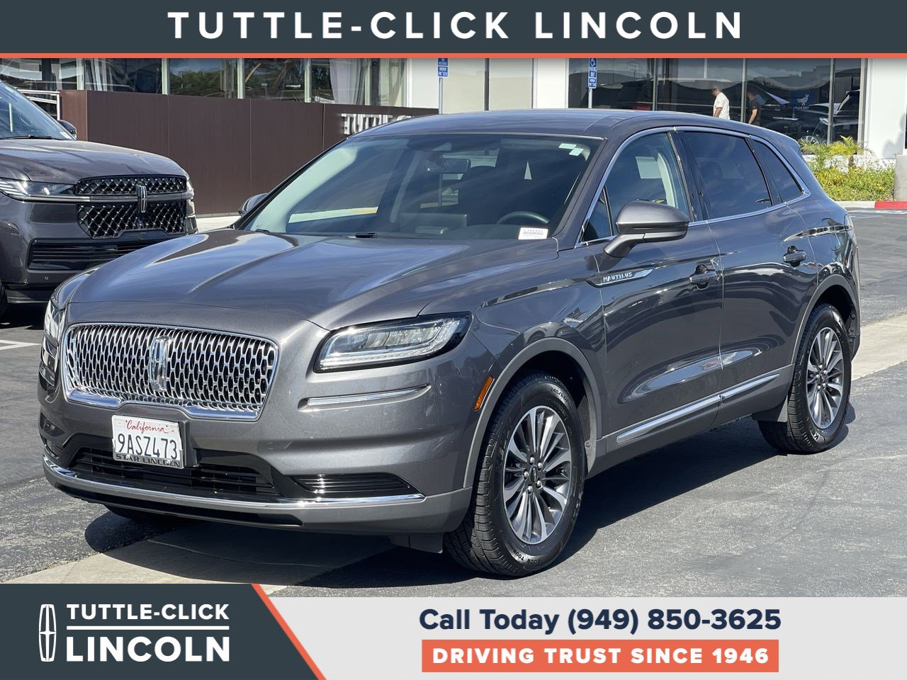 2022 Lincoln Nautilus Standard photo 2