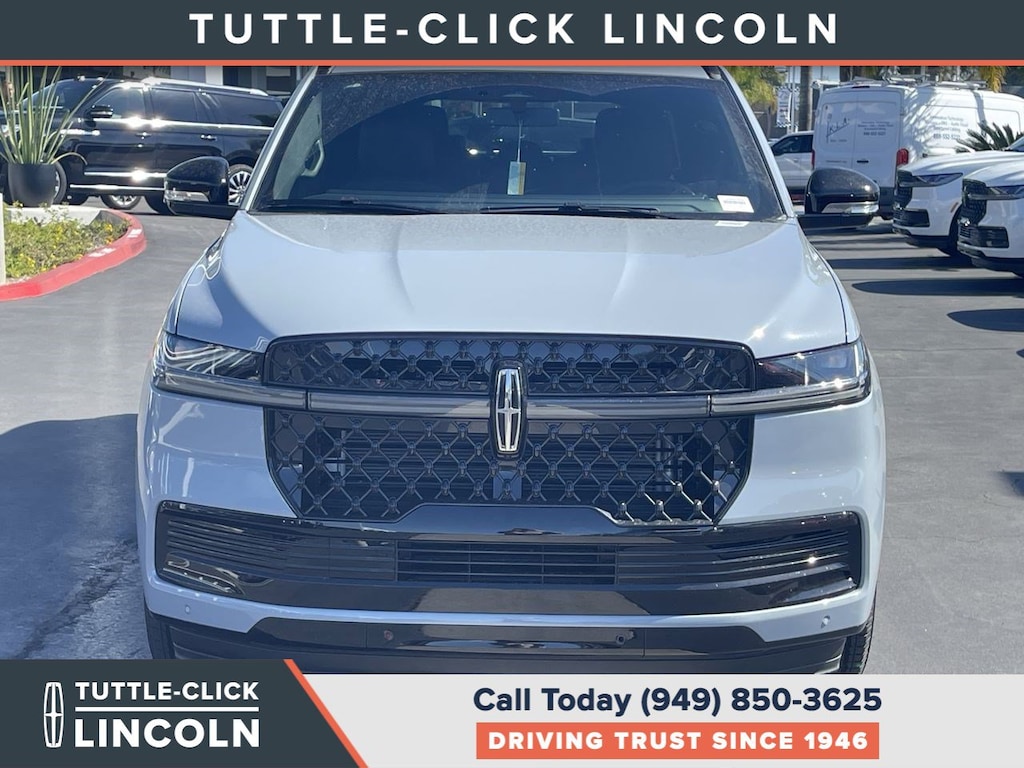 New 2025 Lincoln Navigator L Reserve SUV