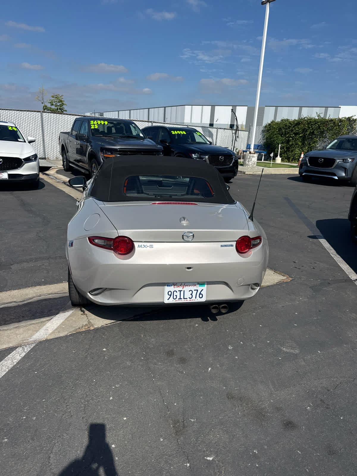 JM1NDAD70P0556231