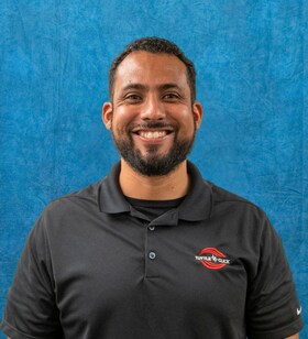Staff member Peter Lemus from ID_72dd542f1ab6
