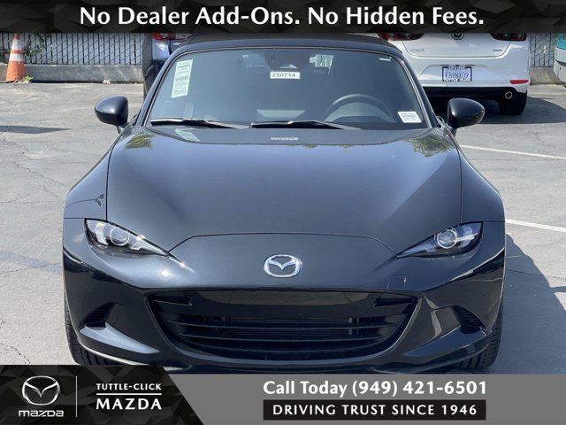 2025 Mazda MX-5 Miata Miata Grand Touring photo 2