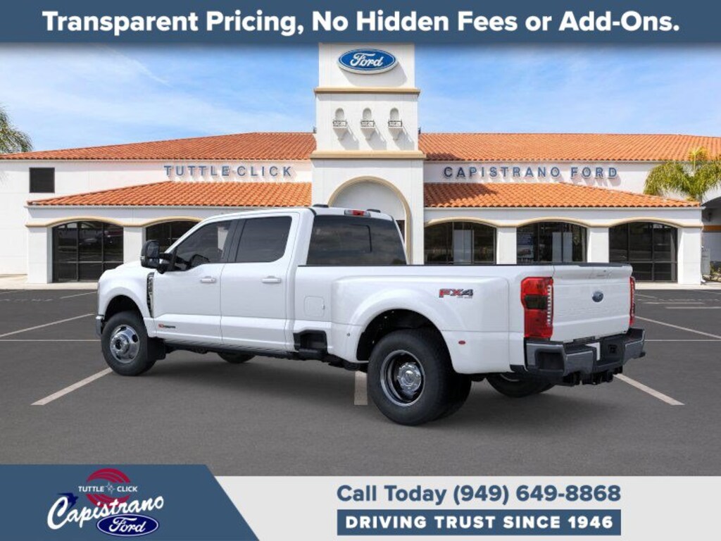New 2025 Ford Super Duty F-350 DRW LARIAT Truck Crew Cab