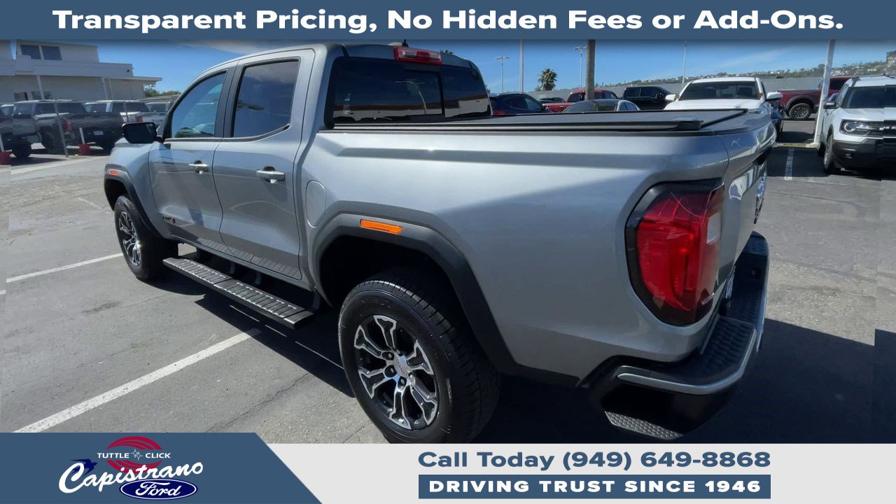 2024 GMC Canyon 4WD AT4 photo 5