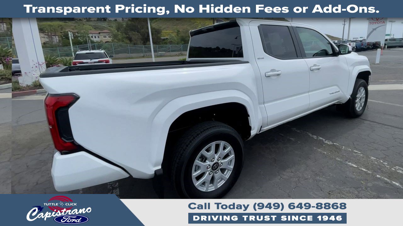 2025 Toyota Tacoma 4WD SR5 photo 3