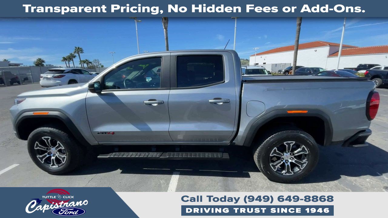2024 GMC Canyon 4WD AT4 photo 4