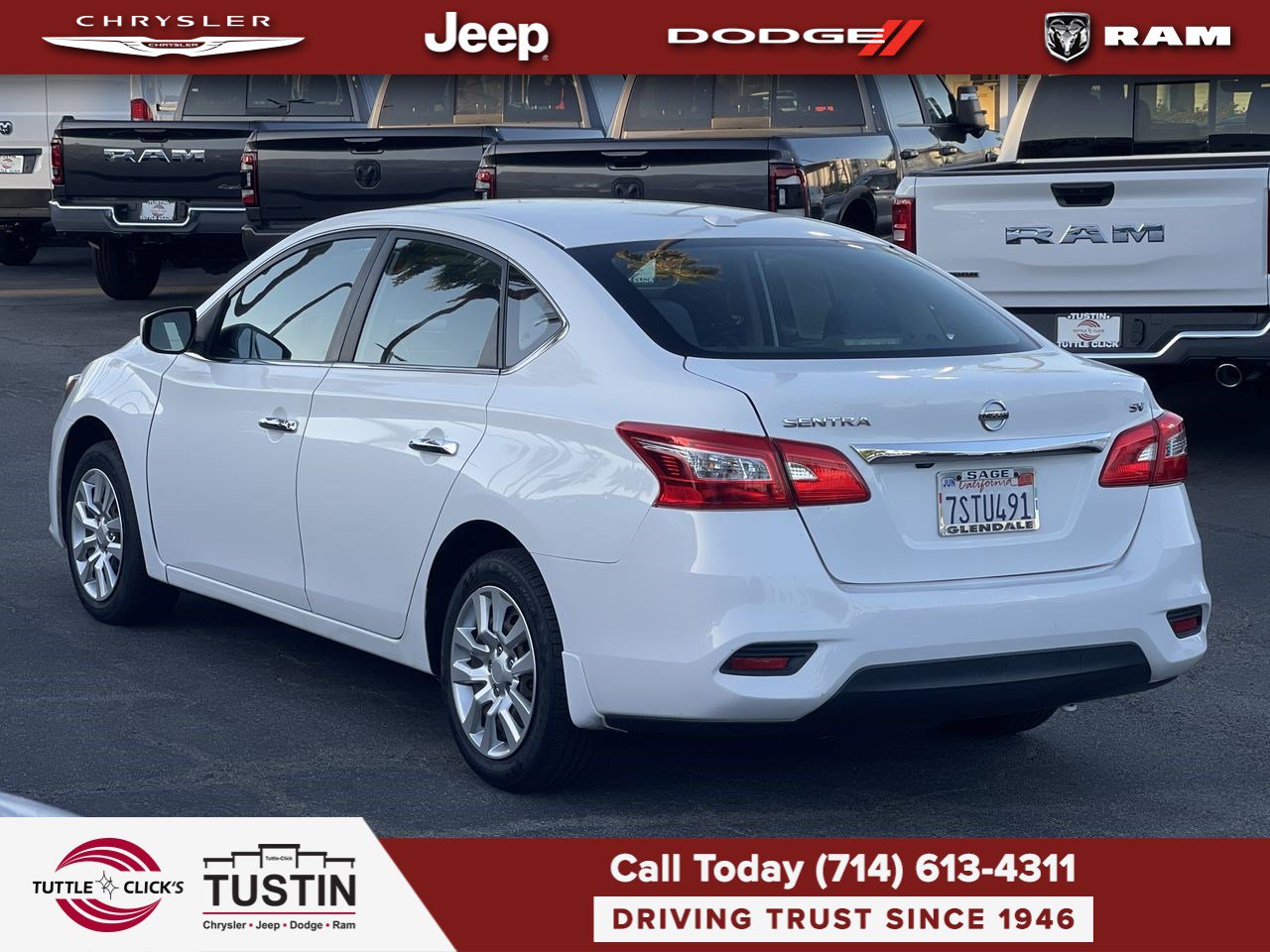 2016 Nissan Sentra SV photo 3