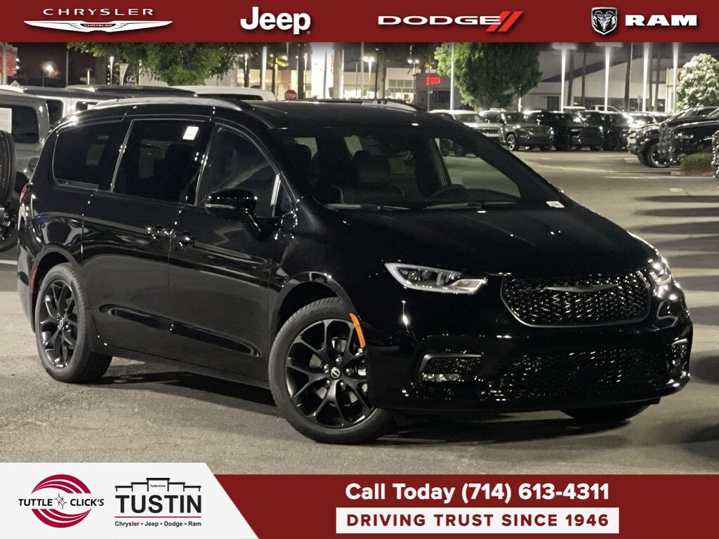 New 2026 Chrysler Pacifica Limited Van Passenger Van