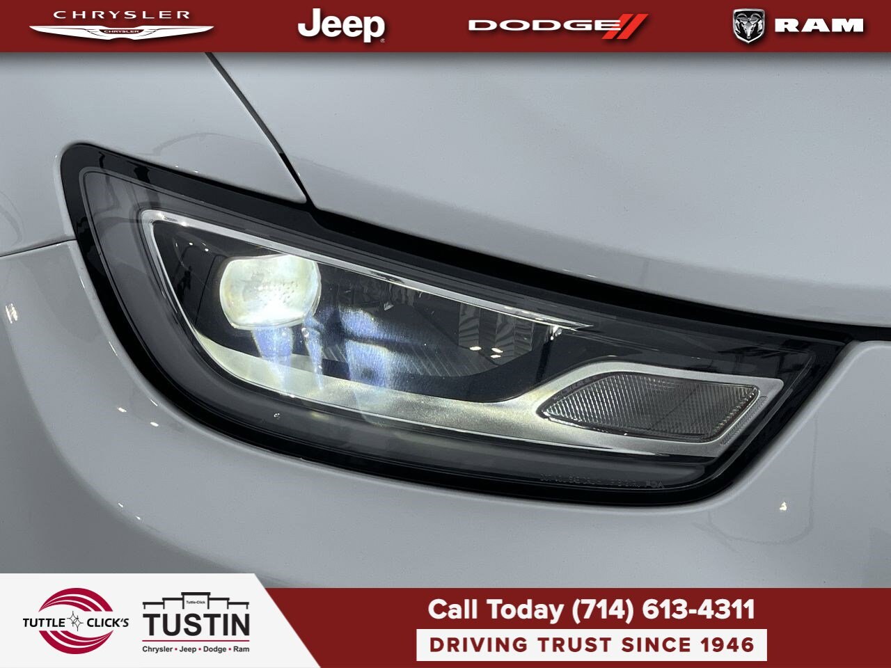 2024 Chrysler Pacifica Limited photo 6